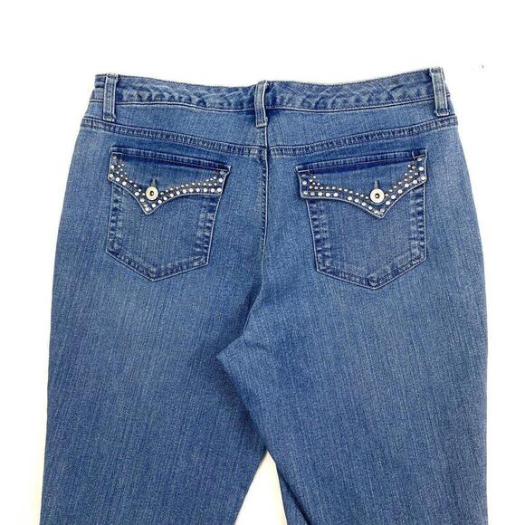 Styel&Co. Curvy Modern Boot Women's size 10 Medium Wash Blue Denim jeans - Picture 2 of 4